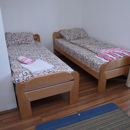 Mm Narcis Bed & Breakfast Vlasina Rid Luaran gambar