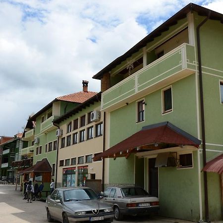 Mm Narcis Bed & Breakfast Vlasina Rid Luaran gambar