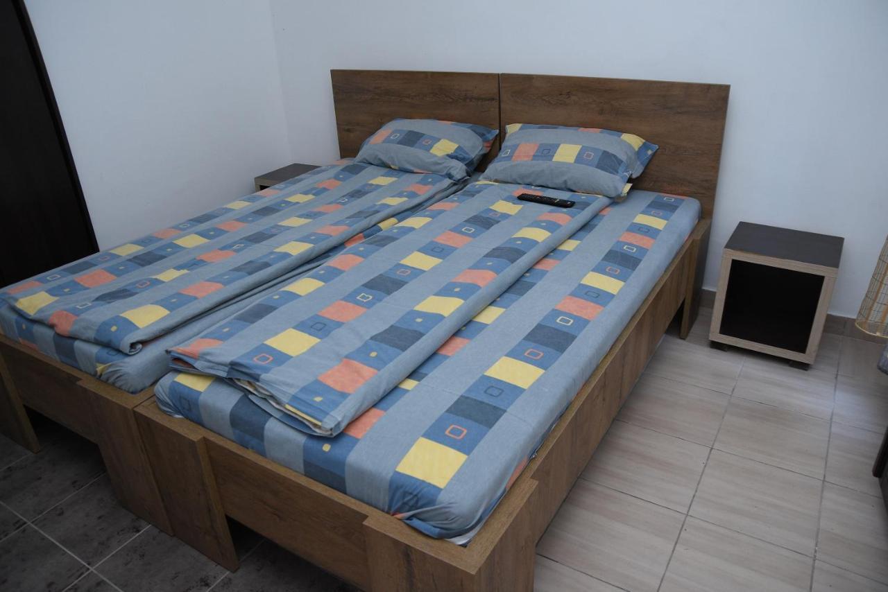 Mm Narcis Bed & Breakfast Vlasina Rid Luaran gambar