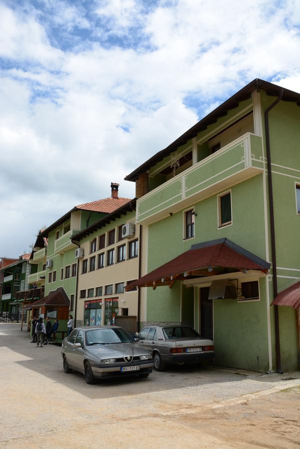 Mm Narcis Bed & Breakfast Vlasina Rid Luaran gambar