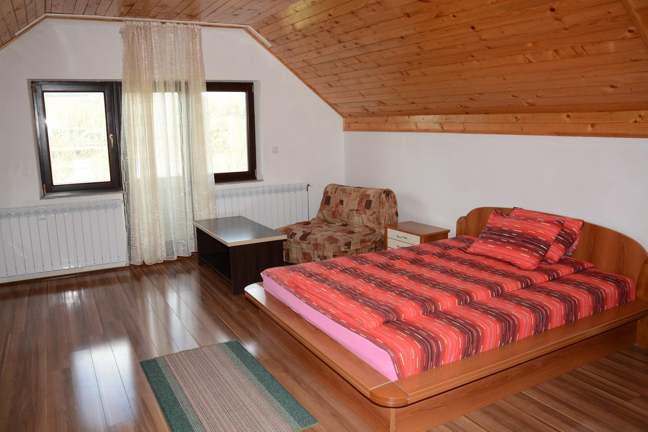 Mm Narcis Bed & Breakfast Vlasina Rid Luaran gambar