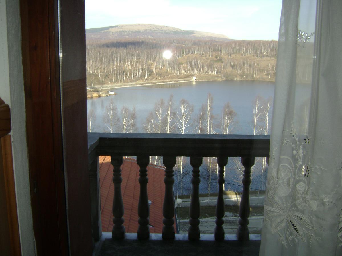 Mm Narcis Bed & Breakfast Vlasina Rid Luaran gambar