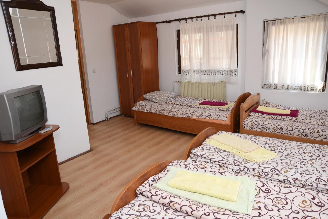 Mm Narcis Bed & Breakfast Vlasina Rid Luaran gambar