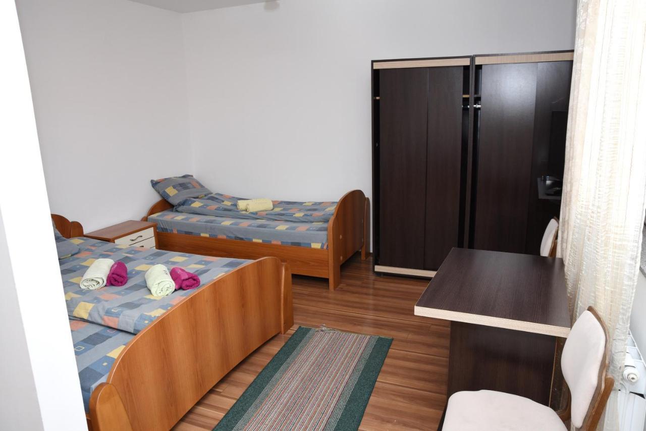 Mm Narcis Bed & Breakfast Vlasina Rid Luaran gambar
