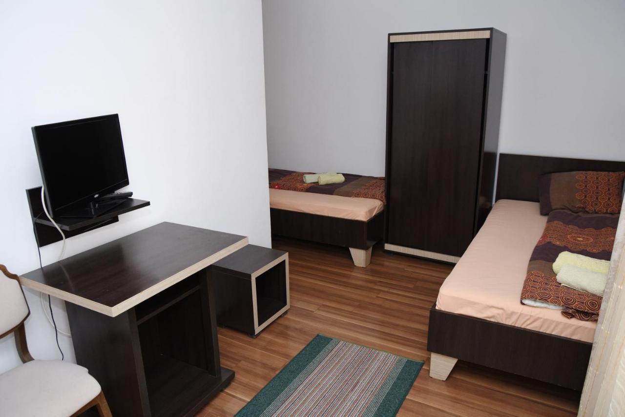 Mm Narcis Bed & Breakfast Vlasina Rid Luaran gambar