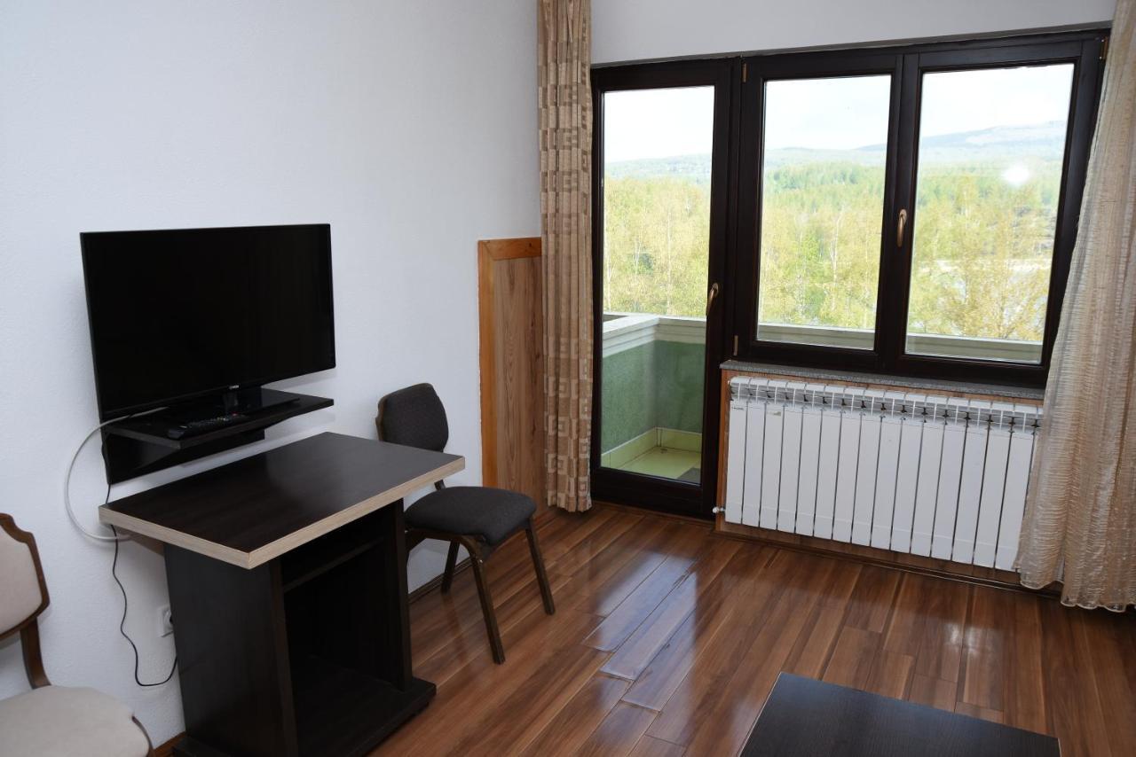 Mm Narcis Bed & Breakfast Vlasina Rid Luaran gambar
